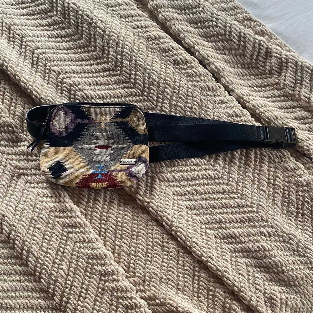 Roxy Patterned Belt Bag - Black and Multicolor